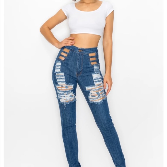 🦋Aphrodite🦋 Bold Statement Jeans - Picture 8 of 9